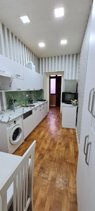 Suliko - Your Cosy Apartment In The Center ティビリシ エクステリア 写真